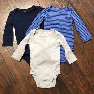 Long sleeve onesie bundle